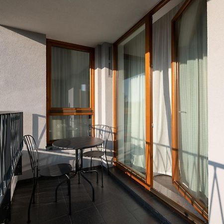 Nexthome Boutique Apartments - Klimatyzacja - Air Conditioning - New Varşovia Exterior foto